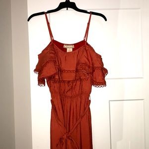 Outstanding Ruffle off the shoulder jumper